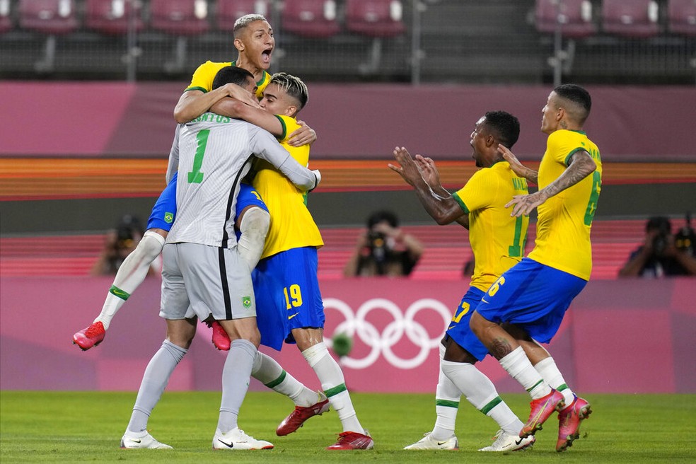 Brasil 2 x 1 Espanha: Seleção vence na prorrogação e garante o bicampeonato  olímpico