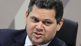 Planalto disputa com Alcolumbre controle de emendas parlamentares