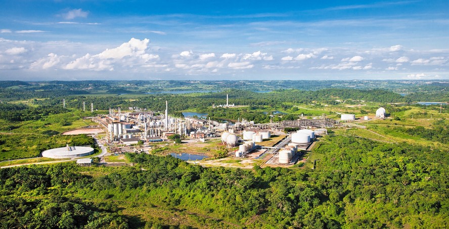 Complexo Industrial Dow em Aratu (BA)