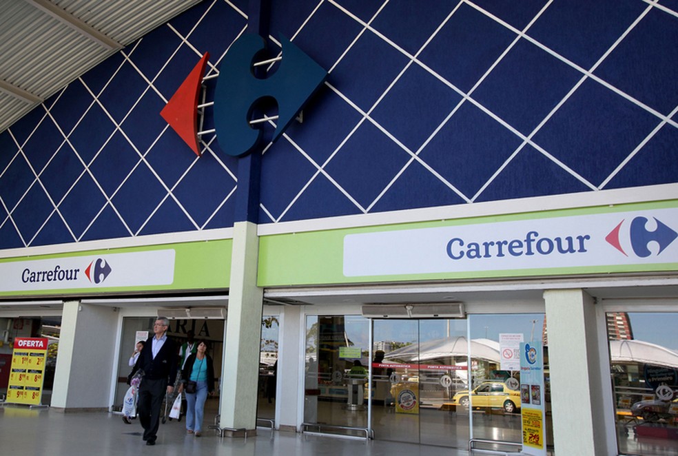 Depois de quatro anos, Carrefour volta a abrir lojas no Brasil ...