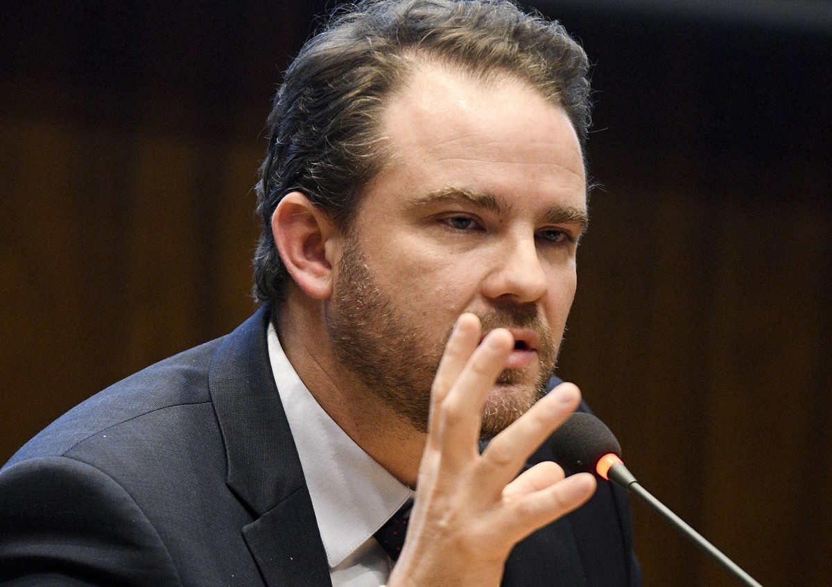 Reintegra: Estudo para Retirar Despesas da Meta Fiscal de 2025 é Justificado, Afirma Secretário Durigan