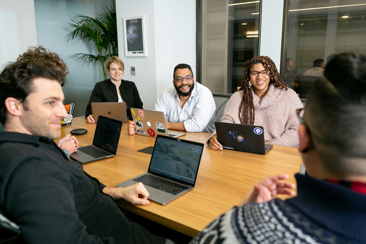 Programa de Trainee L'Oréal 2026: Foco em IA e Diversidade