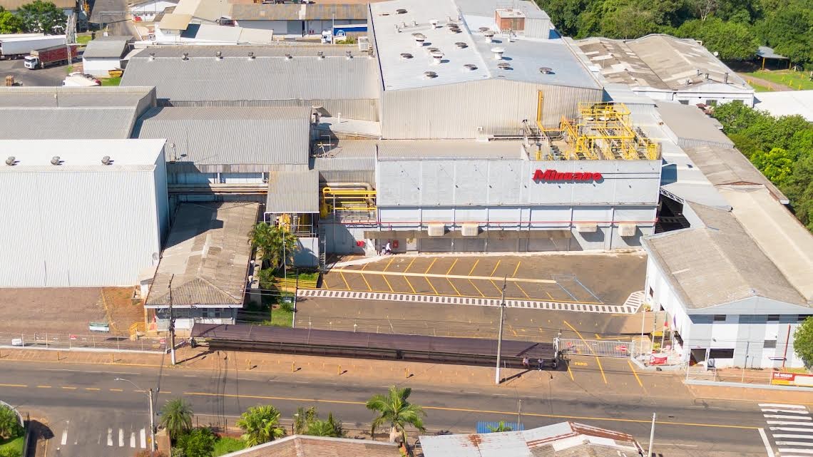 Minuano inicia obras no frigorífico de Lajeado