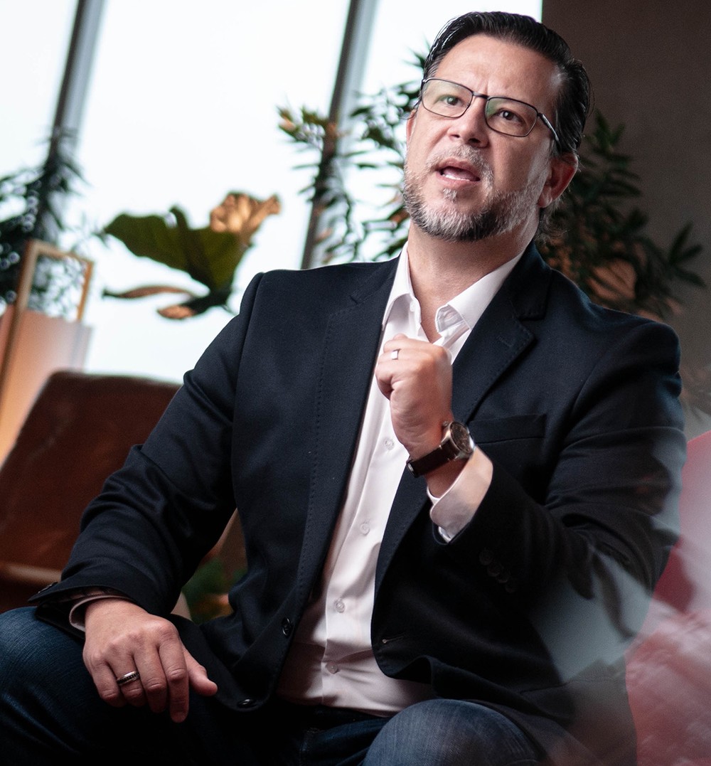 Leonardo Coelho, vice-presidente da Aon, diz que iniciativas só têm sucesso quando acompanhadas de comunicação eficaz — Foto: Gabriel Reis/Valor