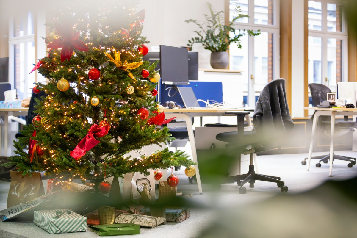 Em destaque: Empresas mantêm cesta de Natal como benefício, mas pesquisa aponta que funcionários preferem crédito no cartão