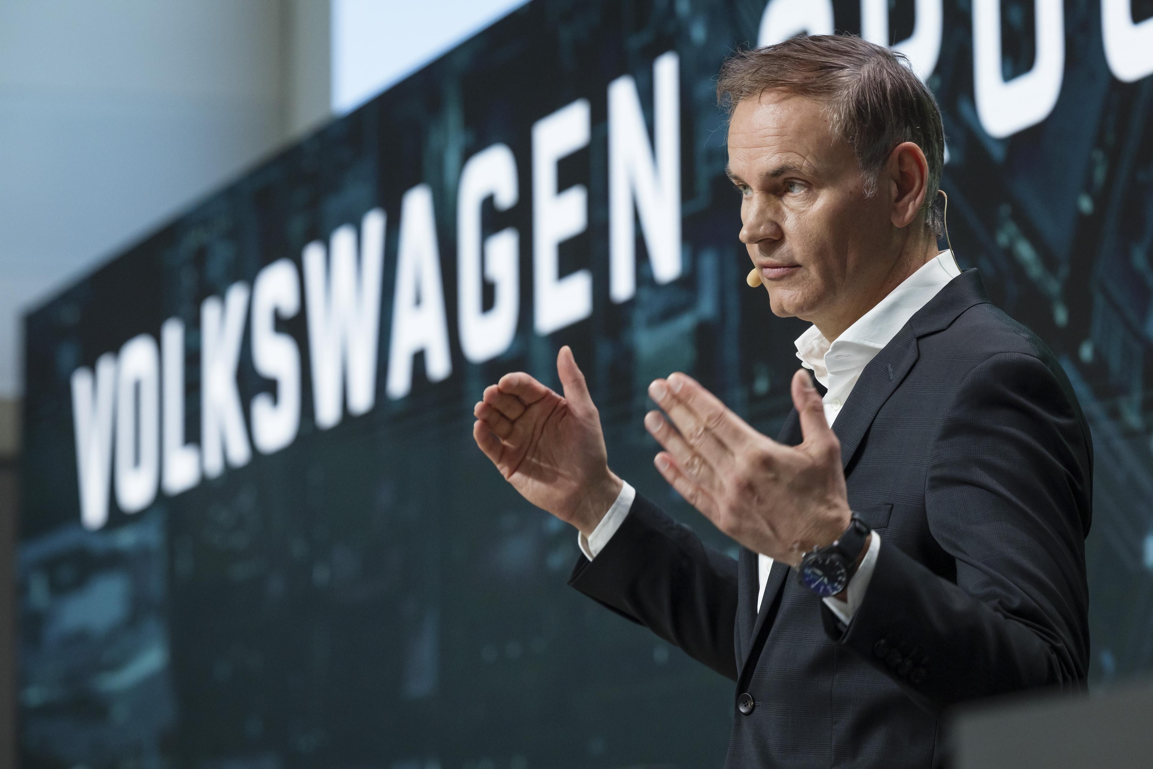 FT: Corte brutal de 100 mil empregos na Volkswagen acende possibilidade de venda de ‘joias da coroa’