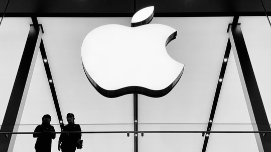Apple deve anunciar Siri alimentada por IA e inovações em parceria com OpenAI