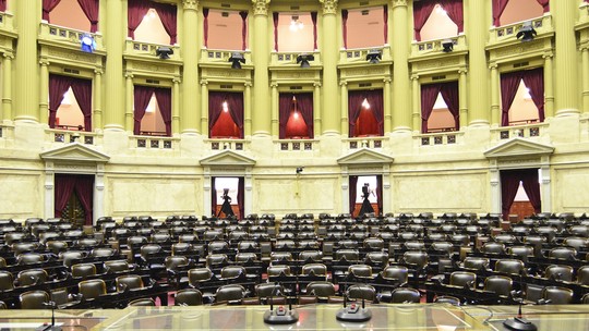 Congresso argentino começa a votar o projeto de reforma econômica de Milei
