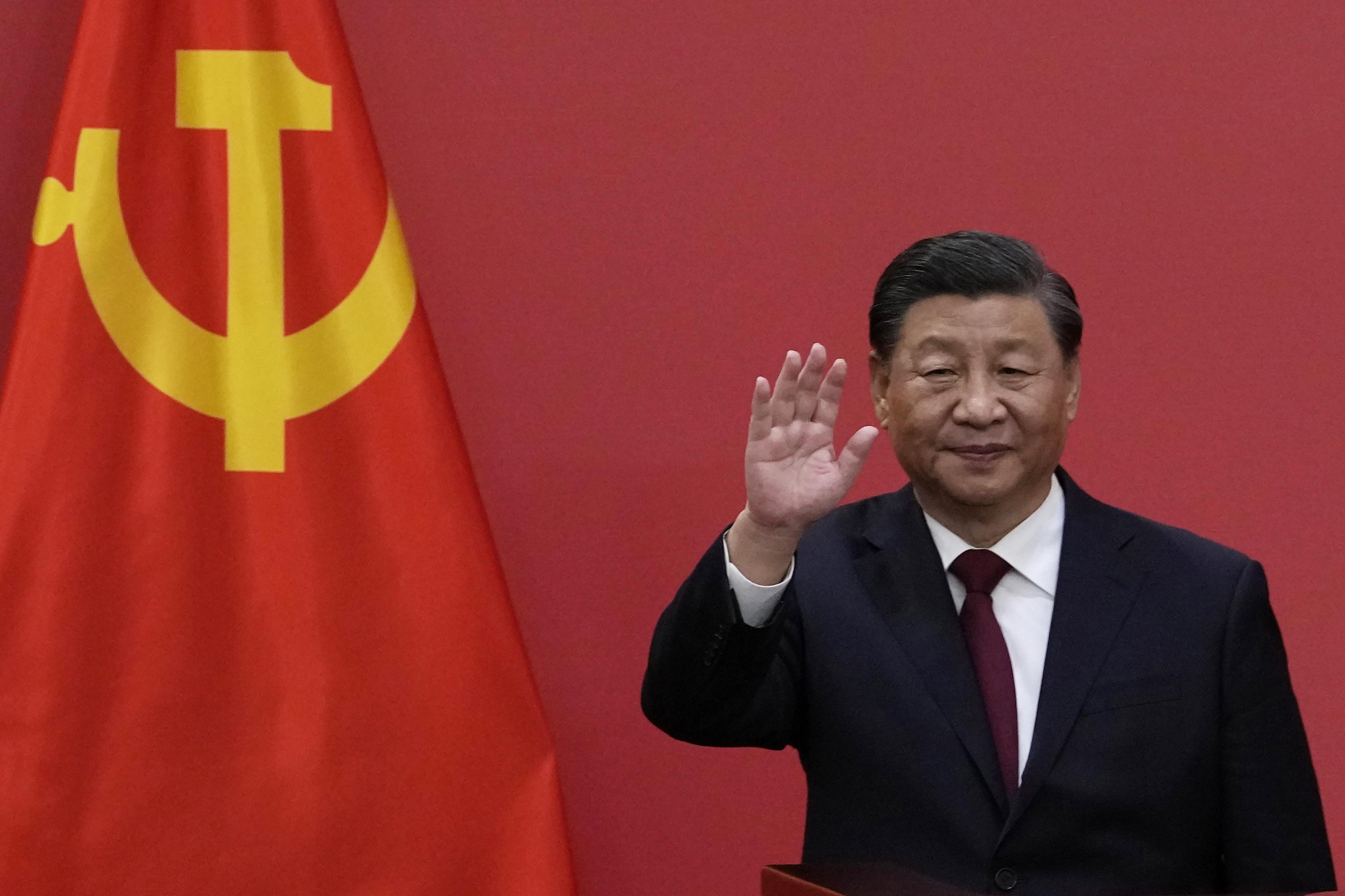 China expulsa general e almirante do Partido Comunista em campanha anticorrupção