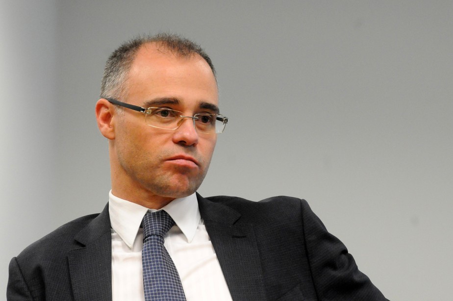 Quem é André Mendonça, o novo ministro da Justiça "terrivelmente"  evangélico | Política | Valor Econômico