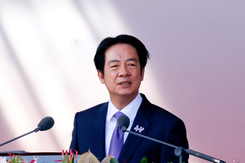 O presidente de Taiwan, Lai Ching-te, discursa durante as comemorações do Dia Nacional em Taipei em outubro de 2025 — Foto: REUTERS/Ann Wang/Foto de Arquivo
