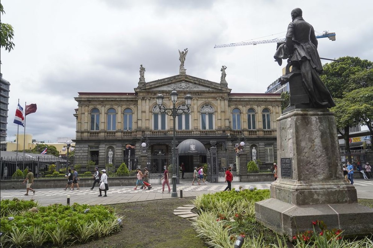 Oásis de estabilidade na América Central, Costa Rica vai às urnas em meio a crise de segurança