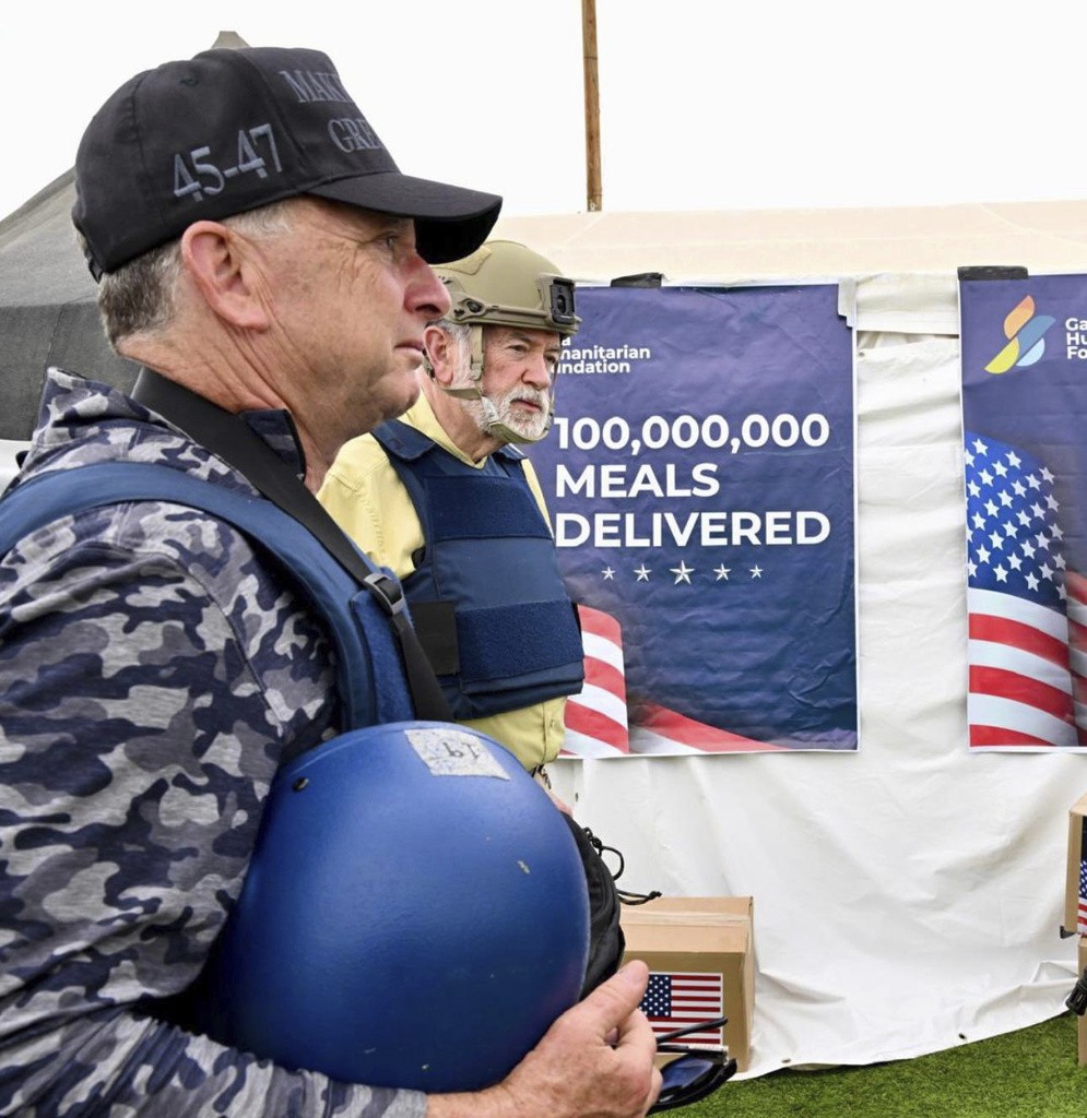 Enviado dos EUA visita operação de ajuda em Gaza que é criticada pela ONU