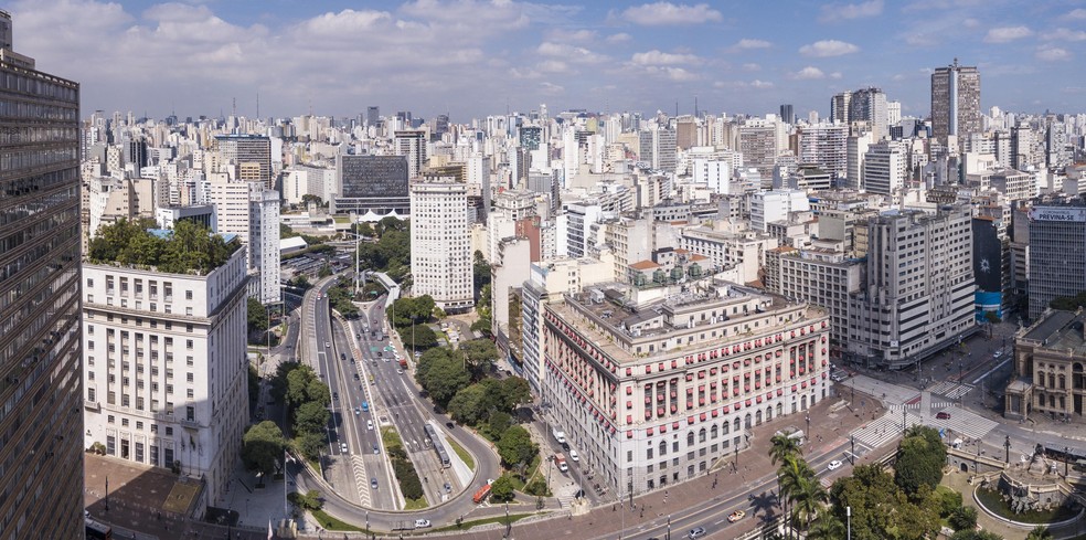 Vista aérea da cidade de São Paulo — Foto: Fernando Martinho/Valor