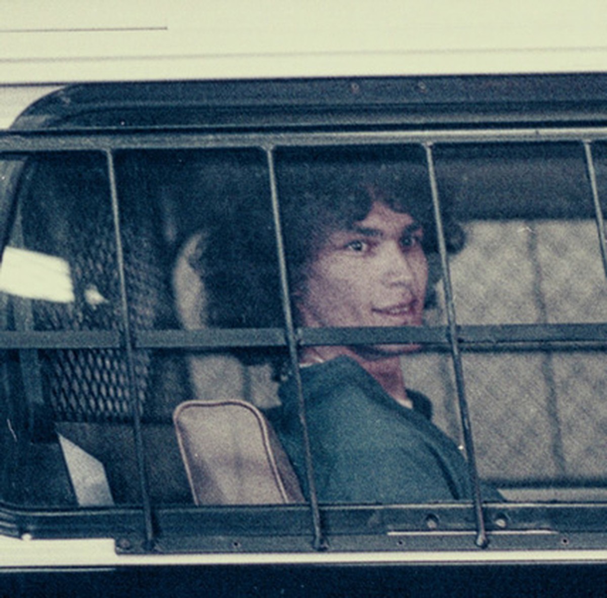 “Night Stalker: Tortura e Terror” (minissérie) | Eu & | Valor Econômico