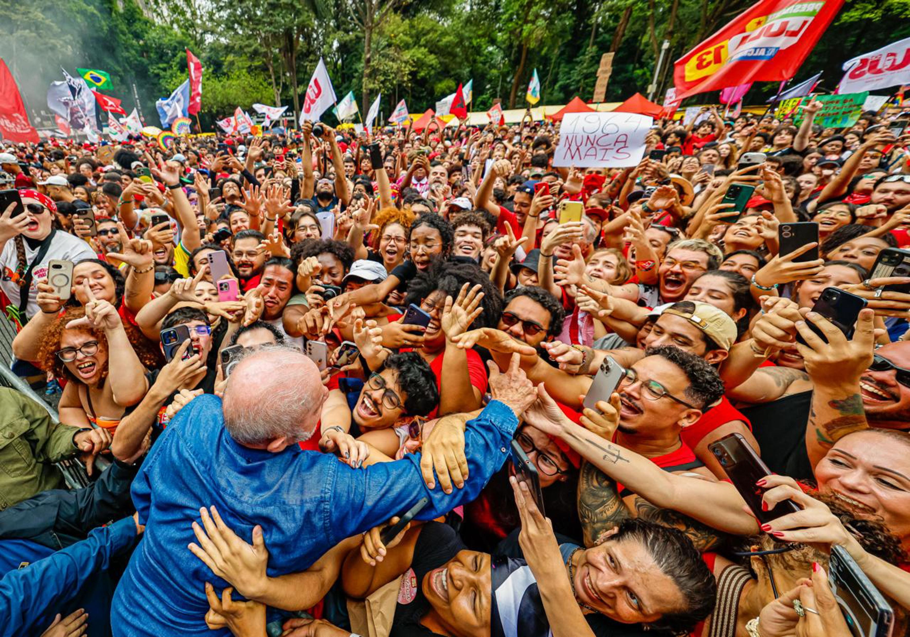 TSE libera atos com mote de democracia no Rio, em Salvador e Porto Alegre, e rejeita vetar shows