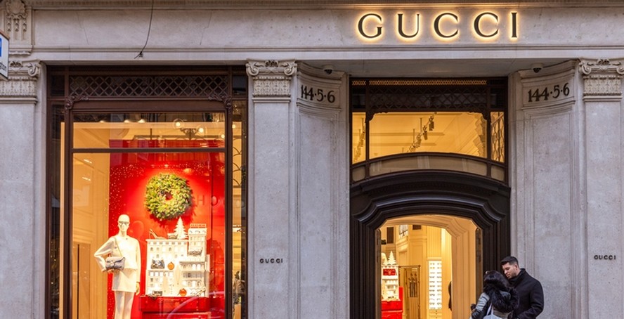 Dona da Gucci tem melhora nas vendas antes de anunciar novo plano ...