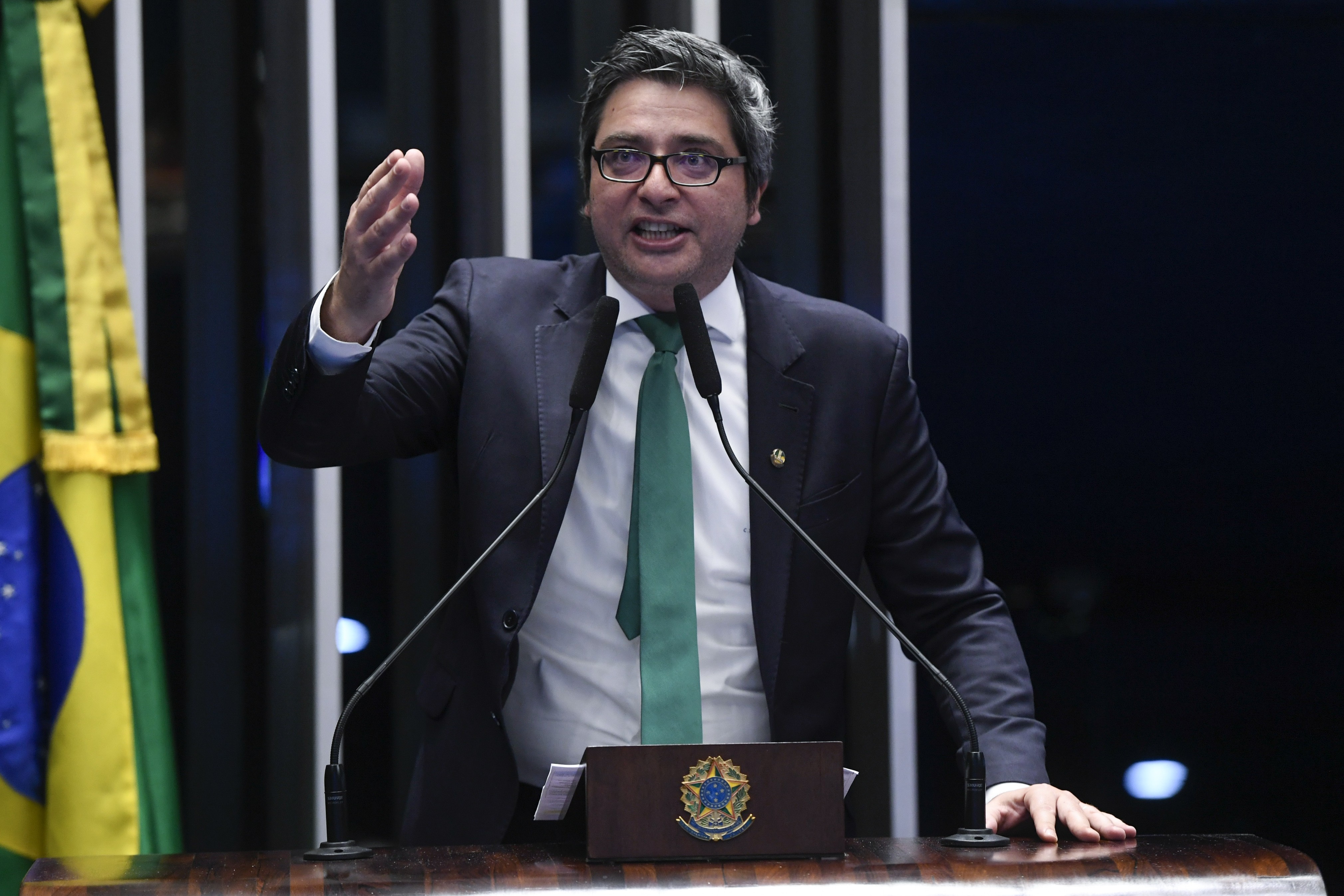 Líder do PL critica candidatura de Marcos Pontes e reafirma apoio do partido a Alcolumbre