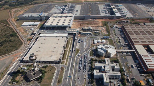 Aeroporto de Viracopos inicia operação de novo terminal de cargas e planeja expansão