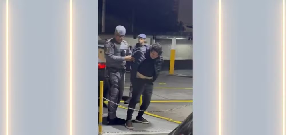 Deputado do PL é detido em SP após disparar arma em festa, dizem testemunhas