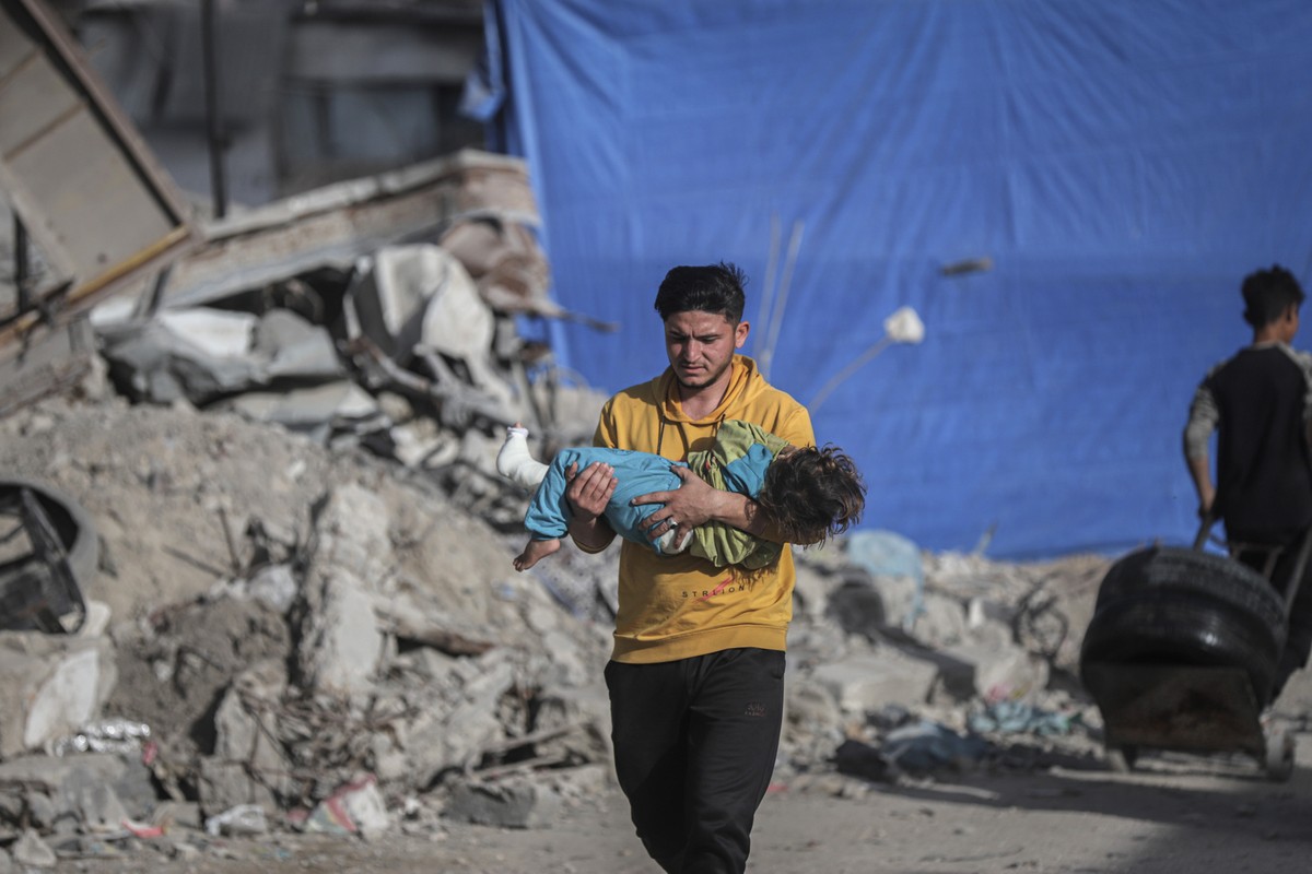 Ocidente aumenta pressão sobre Israel e exige que ajuda humanitária chegue a Gaza
