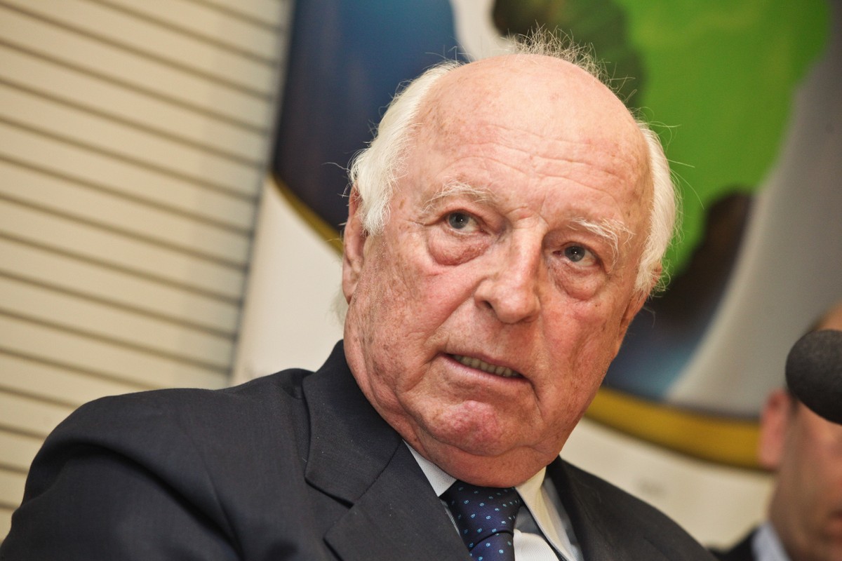 Acordos históricos estão sendo desfeitos pelas tarifas de Trump, avalia Jorge Gerdau