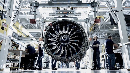 GE Aerospace tem lucro líquido de US$ 1,9 bi no 1º trimestre, queda de 71%
