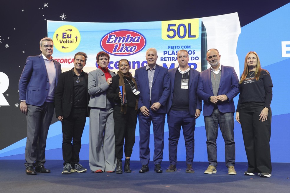 A Embalixo foi a vencedora das categorias Limpeza e Impacto Social — Foto: Alex Silva