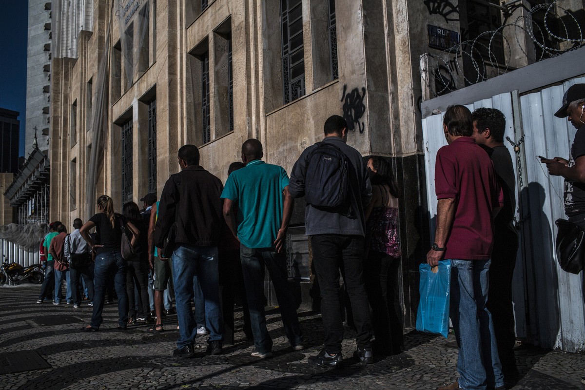 Desemprego atinge recordes no primeiro trimestre, aponta IBGE | Brasil ...