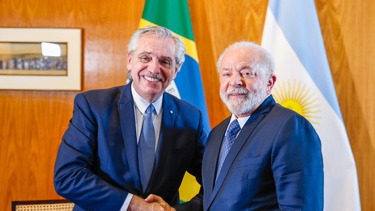 Lula diz a Fernandez que já não há obstáculos para BNDES financiar gasoduto na Argentina