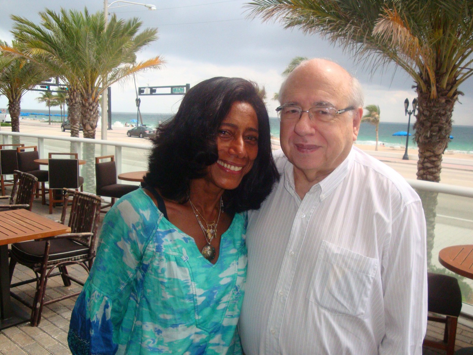 A jornalista Glória Maria e Luis Fernando Verissimo — Foto: Divulgação