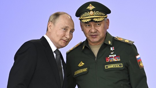 Putin substitui ministro da Defesa em rara reorganização na segurança russa