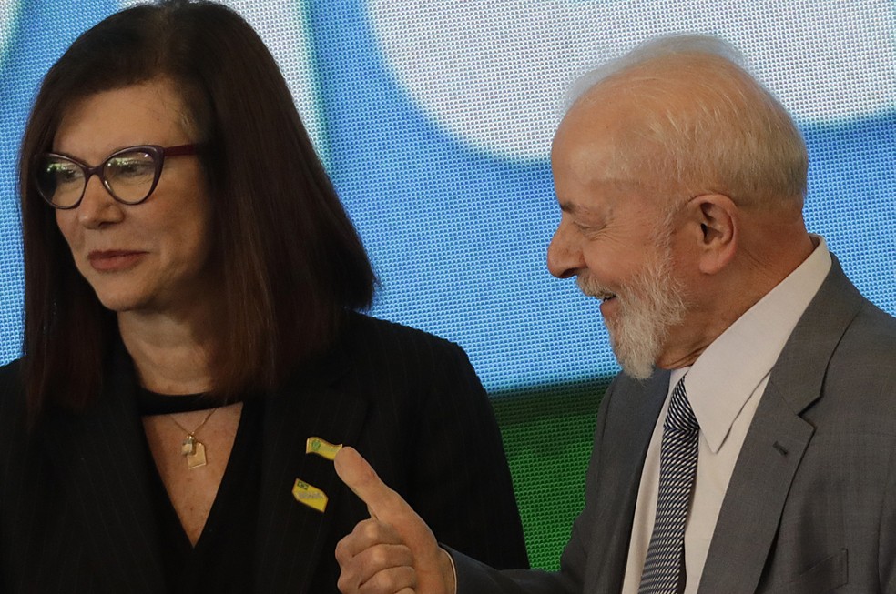 Magda Chambriard e Lula: presidente tem reforçado o interesse e a importância para o governo e a Petrobras de explorar na Margem Equatorial — Foto: Cristiano Mariz/Agência O Globo