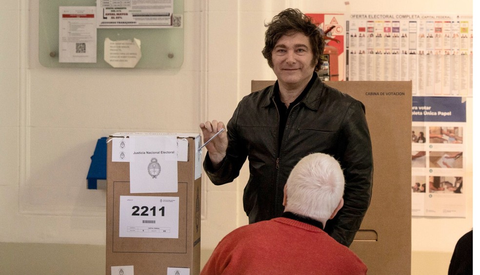 Gráfico do mercado financeiro argentino após as eleições legislativas.