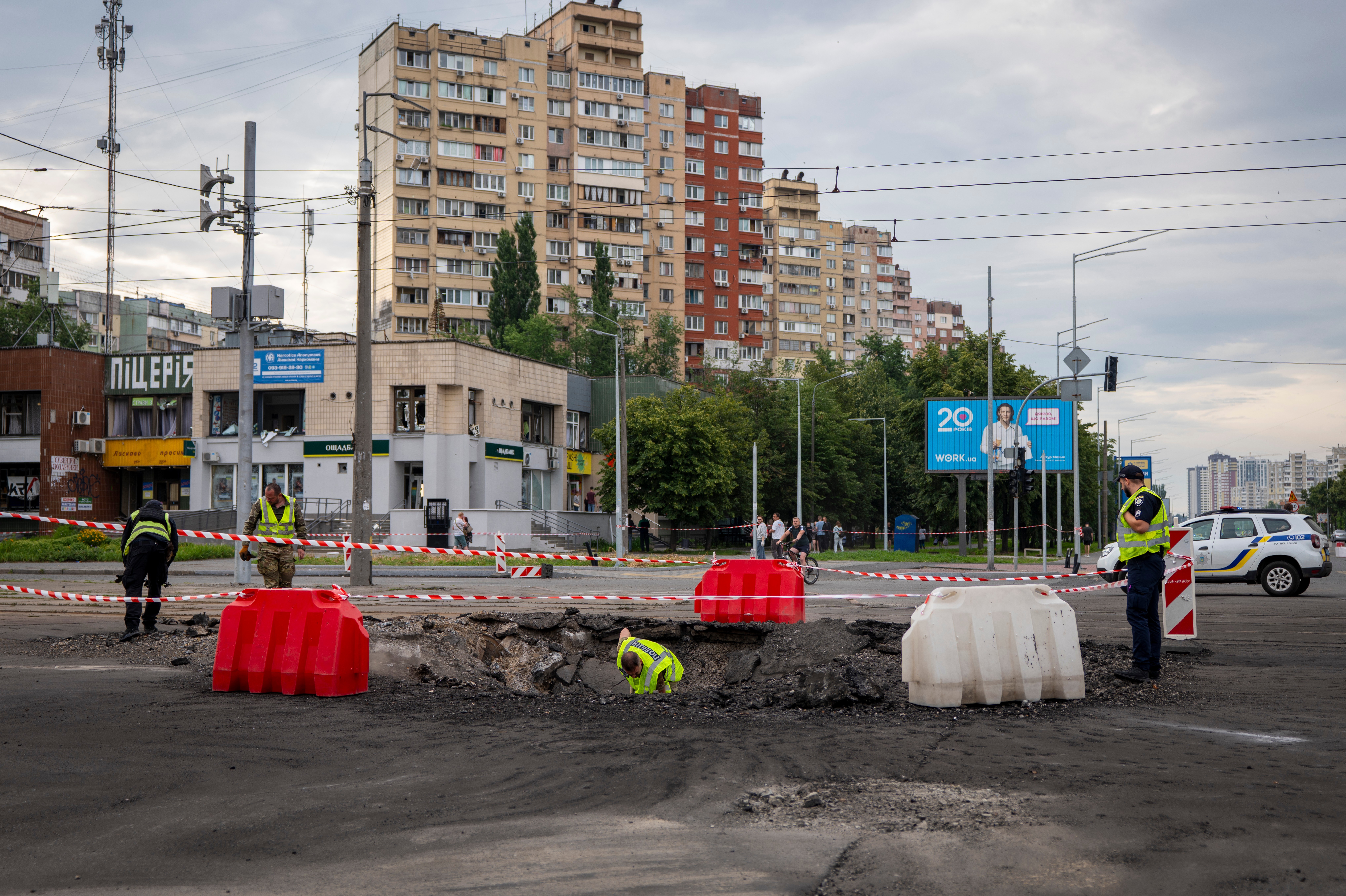Rússia ataca Ucrânia com mísseis e drones e deixa novas vítimas