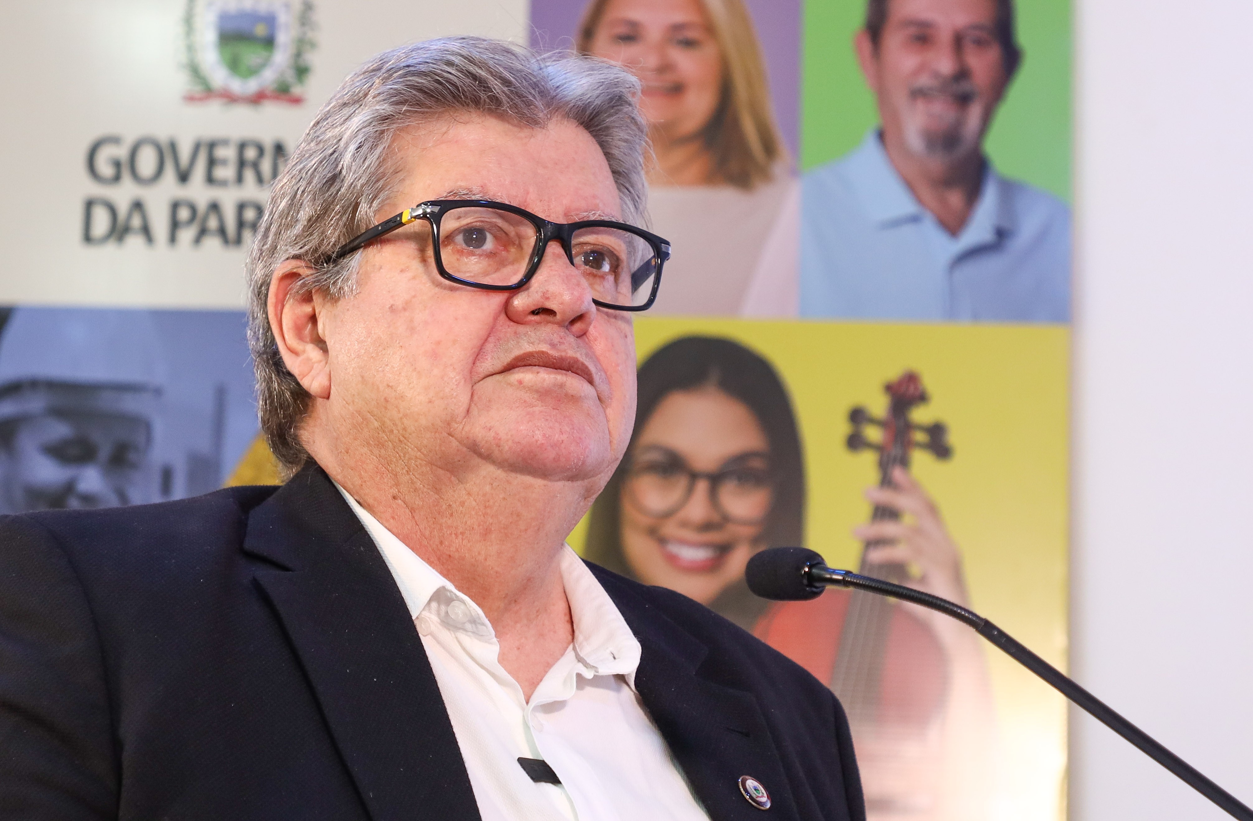 Apuração: João Azevedo (PSB) e Veneziano (MDB) lideram disputa pelo Senado na PB