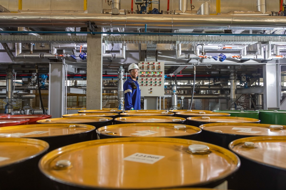 Exclusivo: Cosan pode vender fatia da Moove e negocia com Shell aumento ...