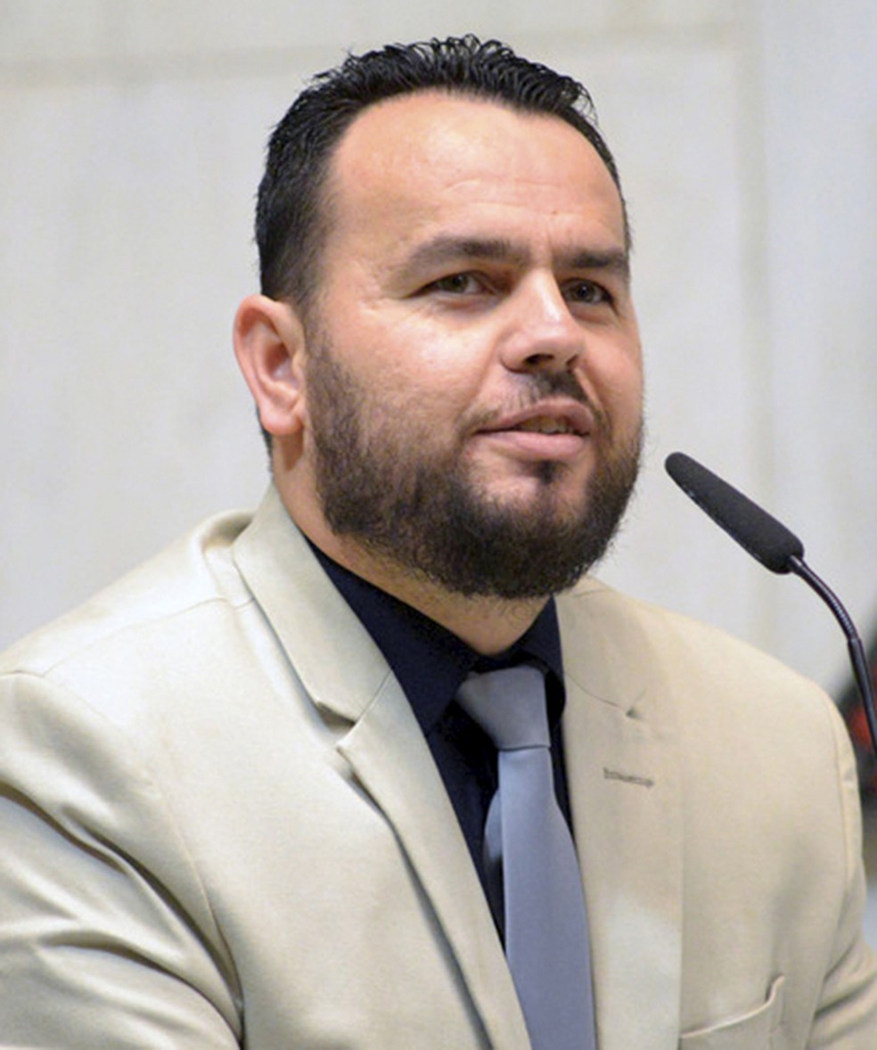 Gil Diniz: 