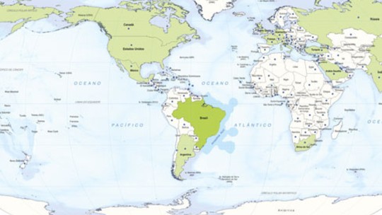 IBGE vai vender mapa com Brasil no centro do mundo 