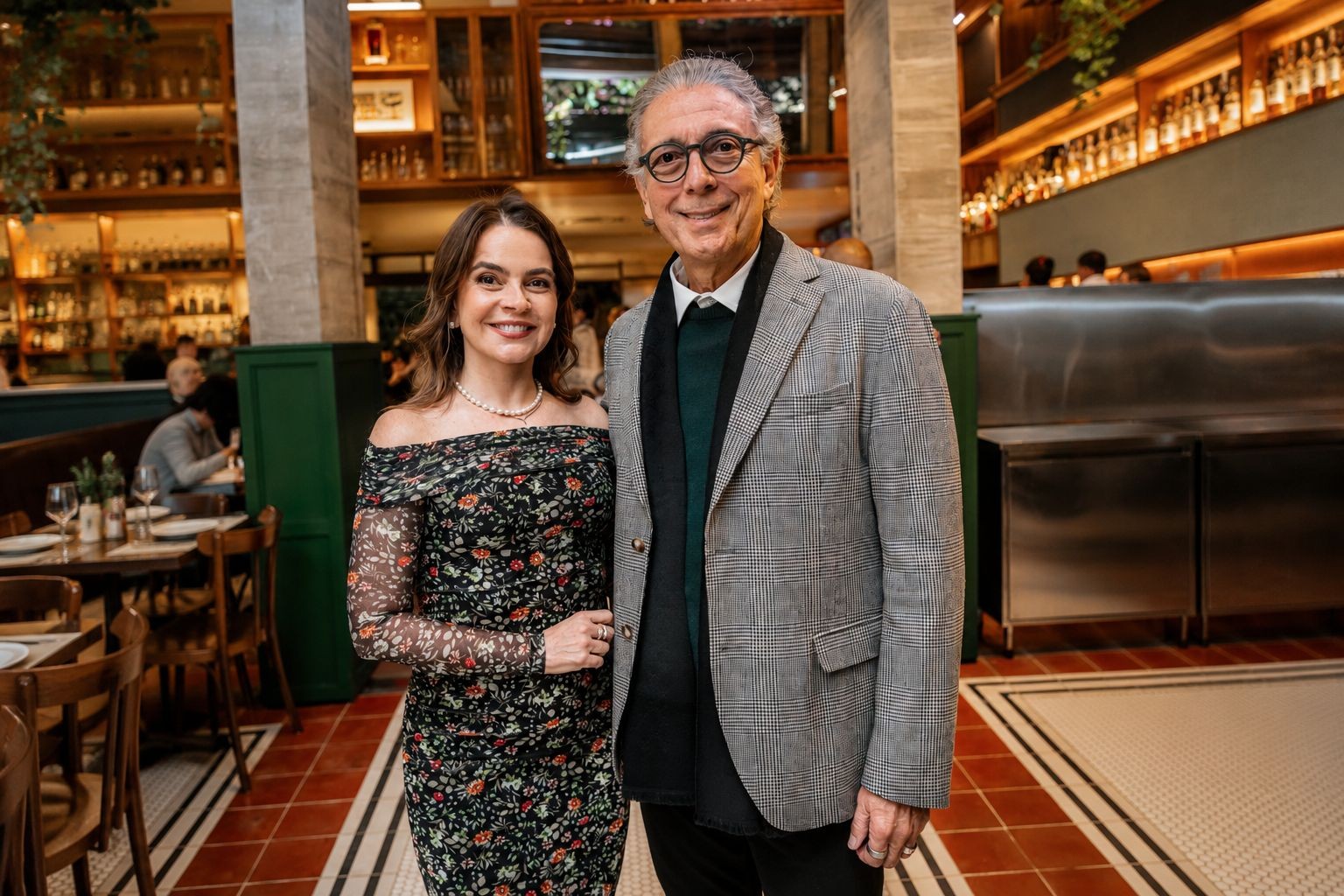 Afrânio e Daniela Barreira inauguram Boteco Caju Limão em SP