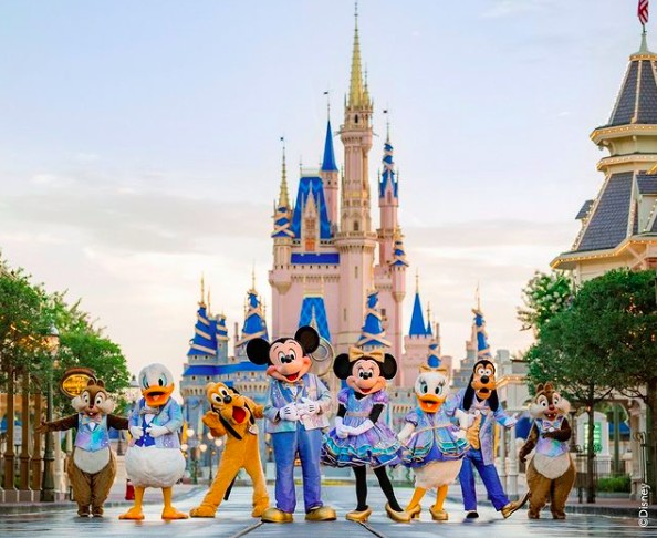 VouPra, agência focada em viagens à Disney, abre negociação com credores após disparada do dólar