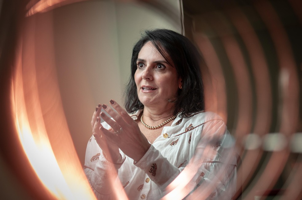 A vice-presidente de Marketing, Pesquisa e Desenvolvimento e Inovação da Natura e Avon, Tatiana Ponce, é a entrevistada do 15Cast — Foto: Foto: Gabriel Reis/Valor