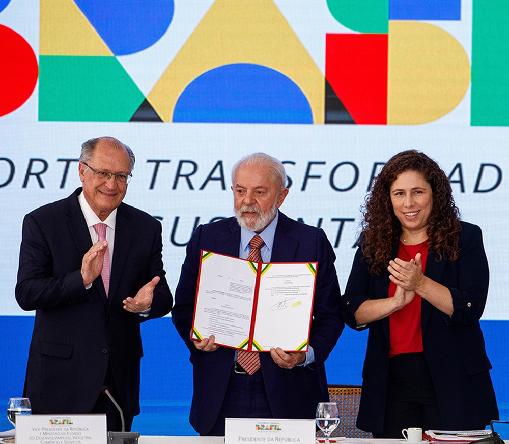 Lula com Alckmin e Esther Dweck: presidente teria se irritado com metas ‘frouxas’ — Foto: Brenno Carvalho/Agência O Globo