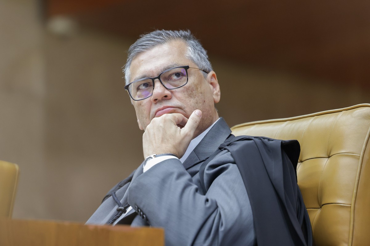Flávio Dino Bloqueia Mais de 1.200 Emendas para Saúde devido a Irregularidades
