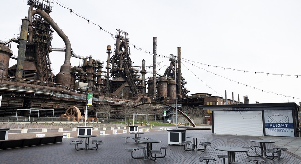 Bethlehem Steel Corp., que no passado forneceu aço para algumas das principais obras do país, ainda serve de lembrete do próspero passado da cidade — Foto: Rachel Wisniewski/Bloomberg