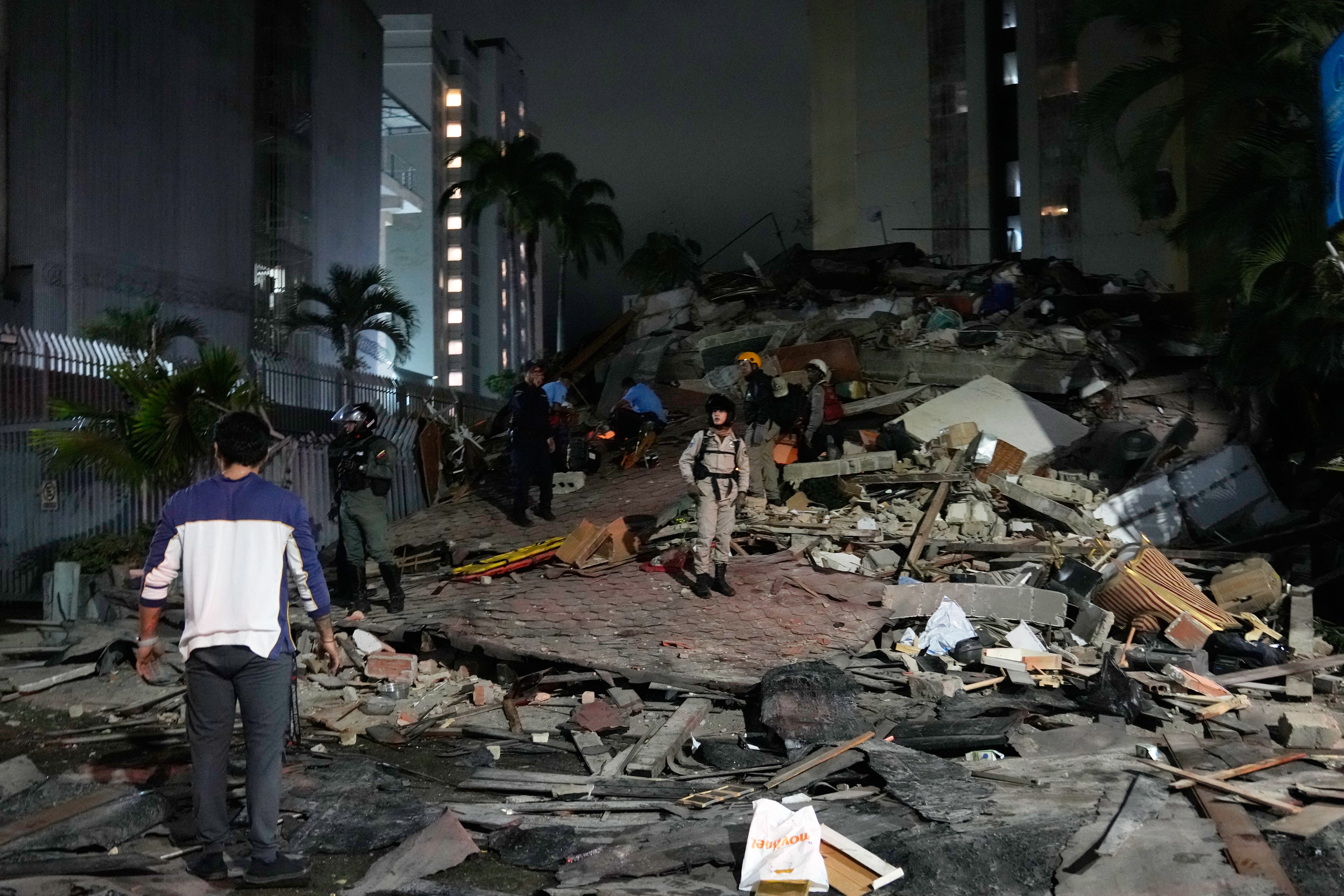 Forte terremoto de 7,1 atinge Venezuela e causa desabamentos