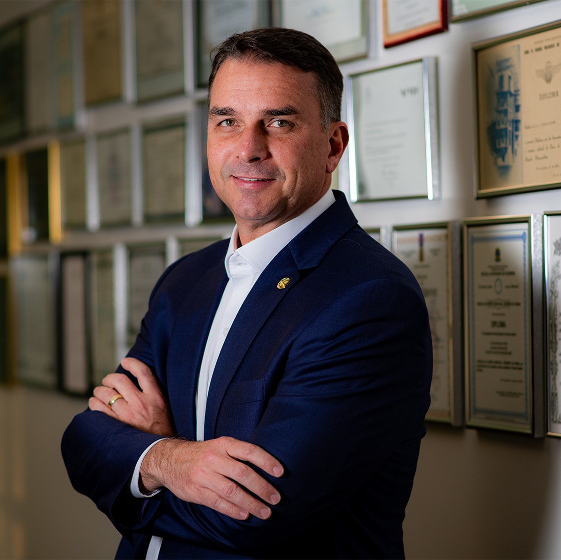 Flávio evita embate, mas direita aposta em pauta anti-STF no Senado - Foto