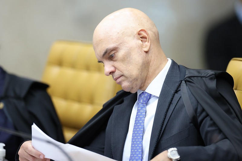 Alexandre de Moraes libera para julgamento denúncia contra Bolsonaro e outros sete por tentativa de golpe