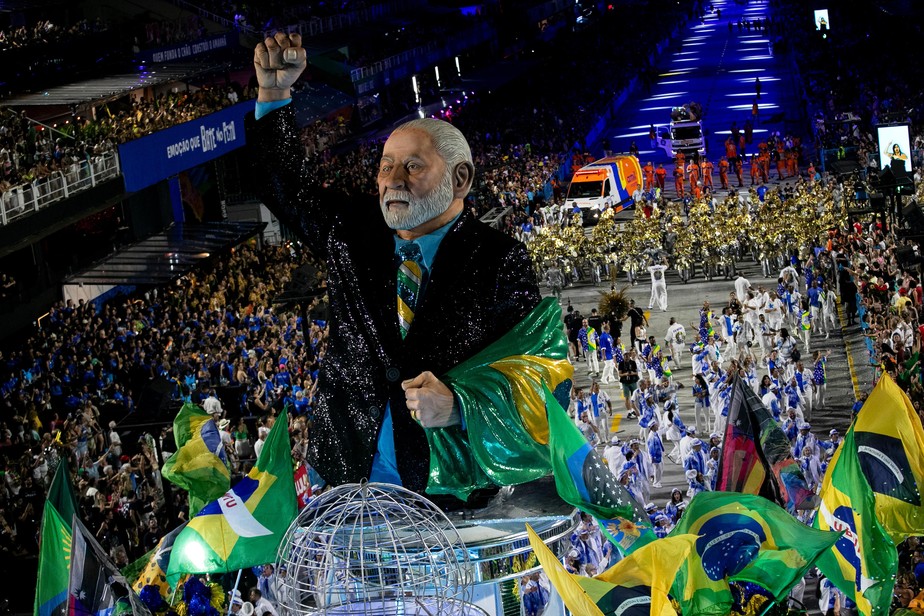 Análise: Enredo sobre Lula rende mais embate nas redes do que memória de  carnaval | Política | Valor Econômico