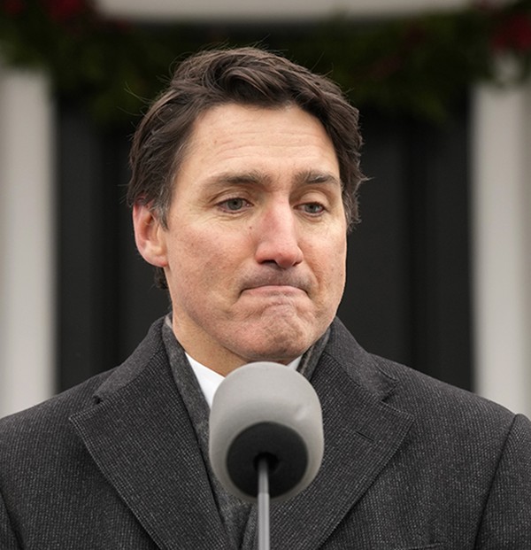 【美品・定価221,000円】ウォントレスエッセンシャルデラヴィTrudeau Justin Trudeau renuncia após dez anos como premiê do Canadá